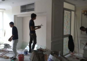 Tự hào là đơn vị cung cấp dịch vụ sửa chữa nhà tại quận 8 chuyên nghiệp, giá tốt nhất. Với đội thợ sửa nhà quận 8 có nhiều năm kinh nghiệm. Có kỹ sư và nhân viên kỹ thuật có trình độ chuyên môn cao, bám sát công trình 24/24. Nhận sửa chữa nhà lầu, sửa nhà cấp 4, sửa nhà trọ, nhà biệt thự, sửa căn hộ chung cư. Thi công sửa nhà tất cả các hạng mục từ nhỏ tới lớn. Nhận sửa phòng khách, phòng ngủ, phòng bếp, chống thấm tường, trần nhà, xây thêm phòng, toltet,…⇒ Liên hệ tư vấn O775.130.888